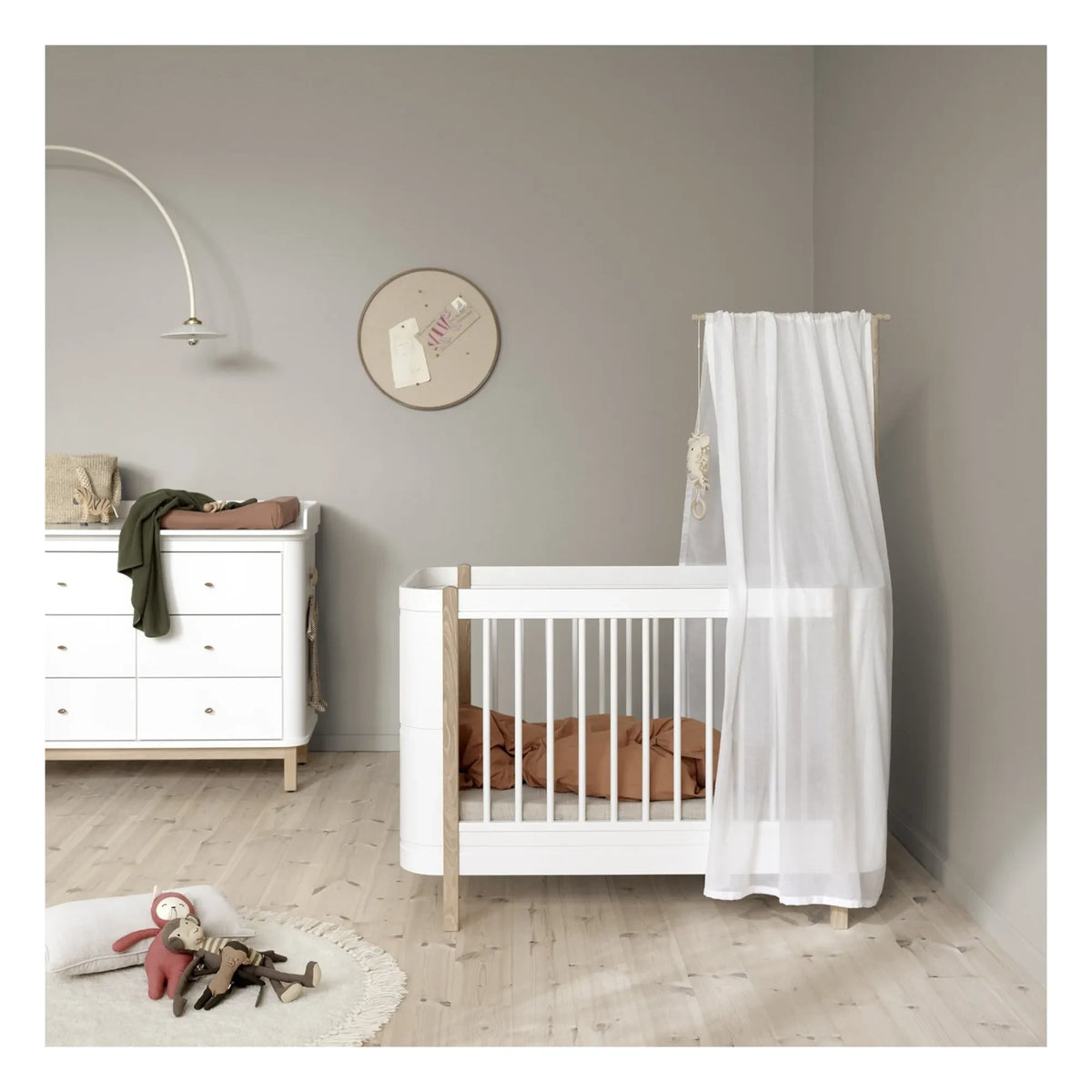 Oliver Furniture - Bed Canopy for Wooden Mini+ Bed | White