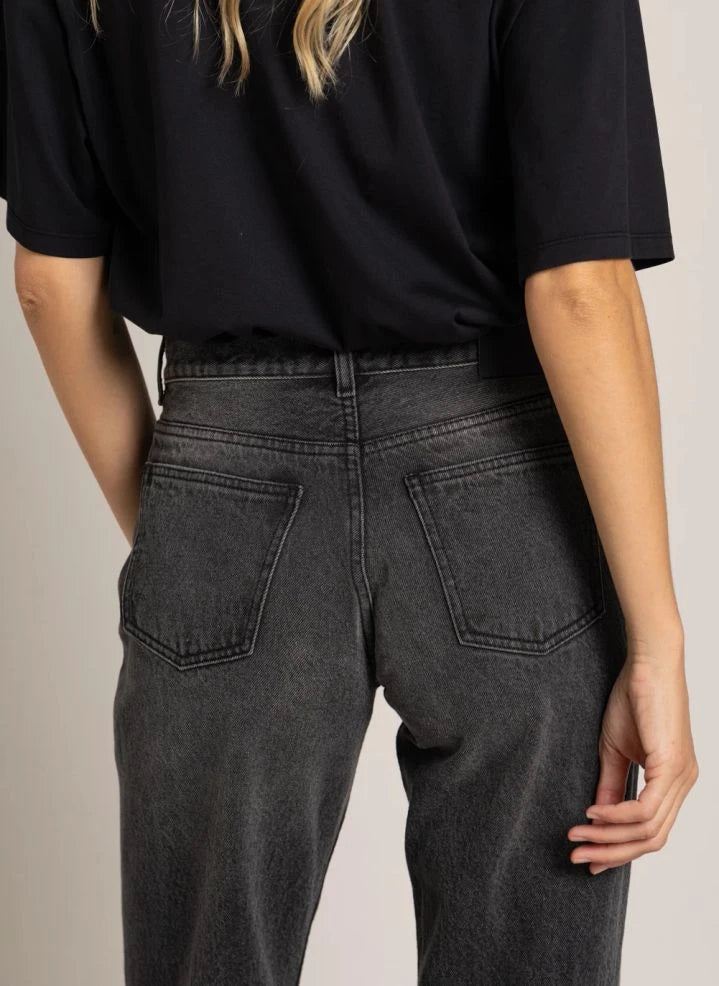 Smallable Woman - Jean Victoria | Black
