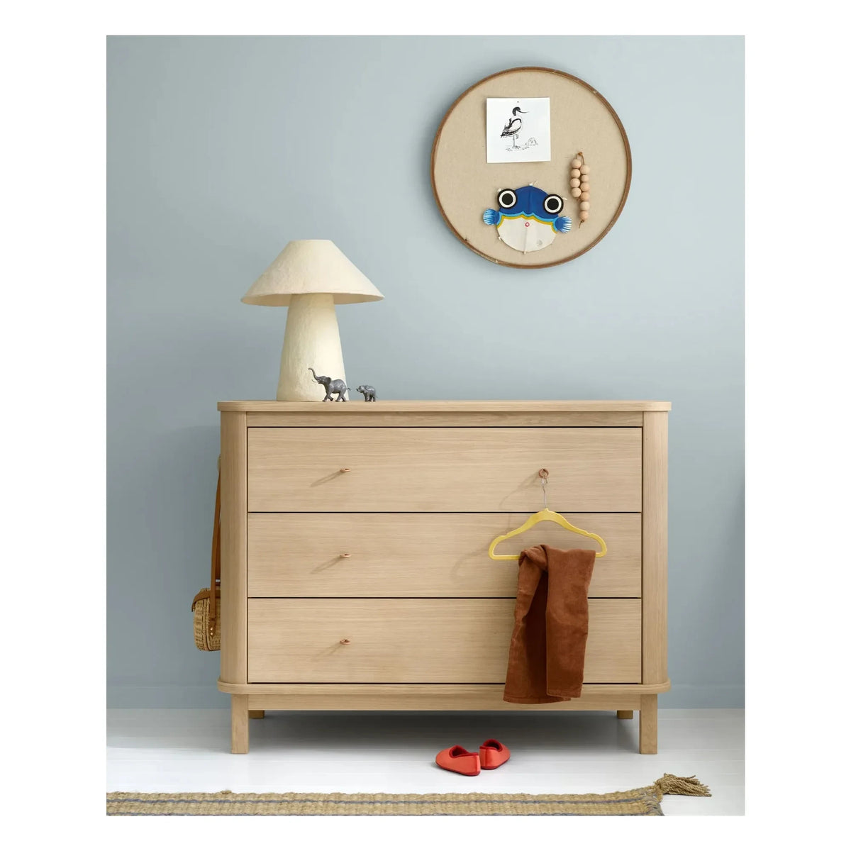 Oliver Furniture - Oak Veneer Wooden 3-Drawer Chest of Drawers