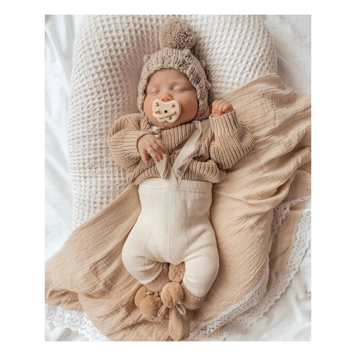 Hevea - Natural Orthodontic Pacifier | Cream
