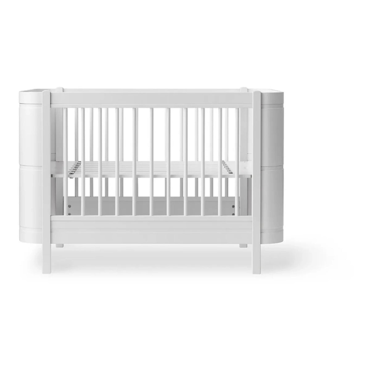 Oliver Furniture - Wood Mini+ baby bed, excluding junior kit | White