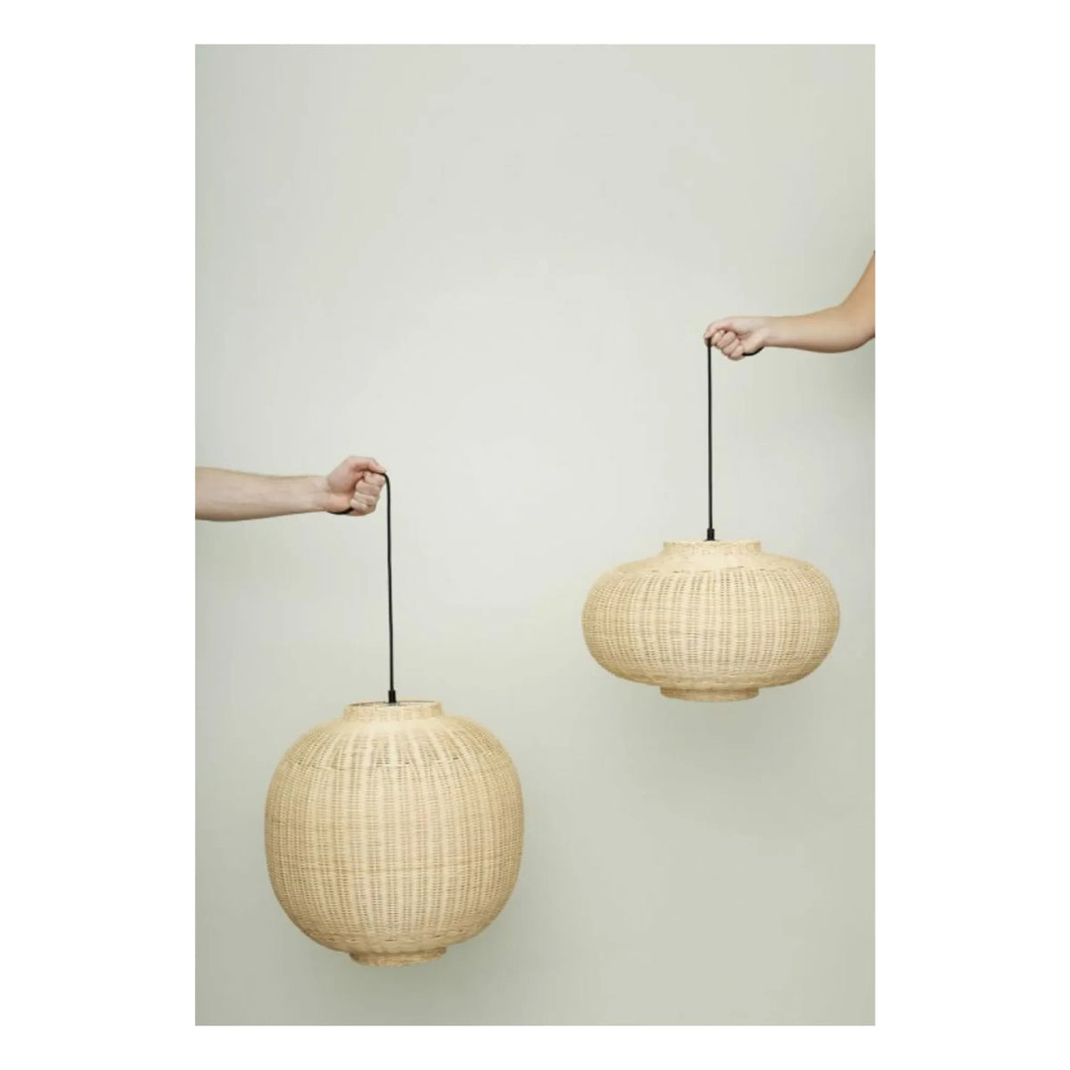 Hübsch - Rattan Ellipse Pendant Lamp