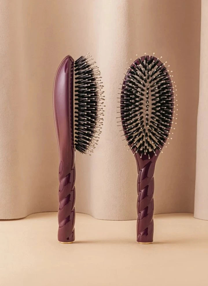La Bonne Brosse - "The Essential Softness" Hair Brush No. 03 - Sensitive Scalp | Eggplant