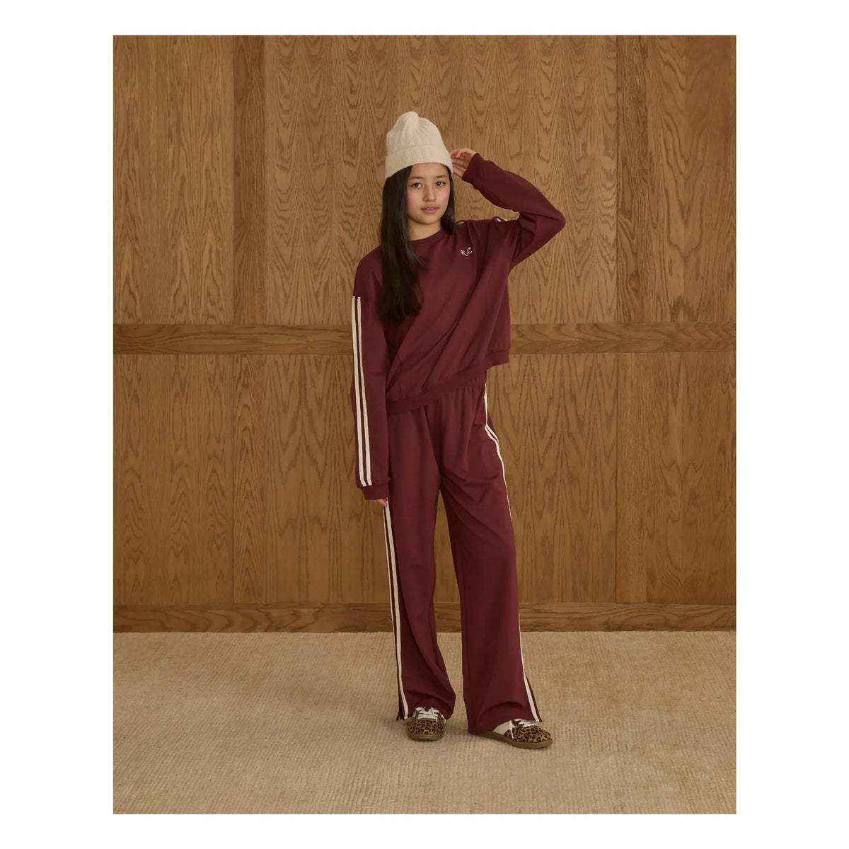Rylee + Cru - Trim Sweatshirt | Burgundy