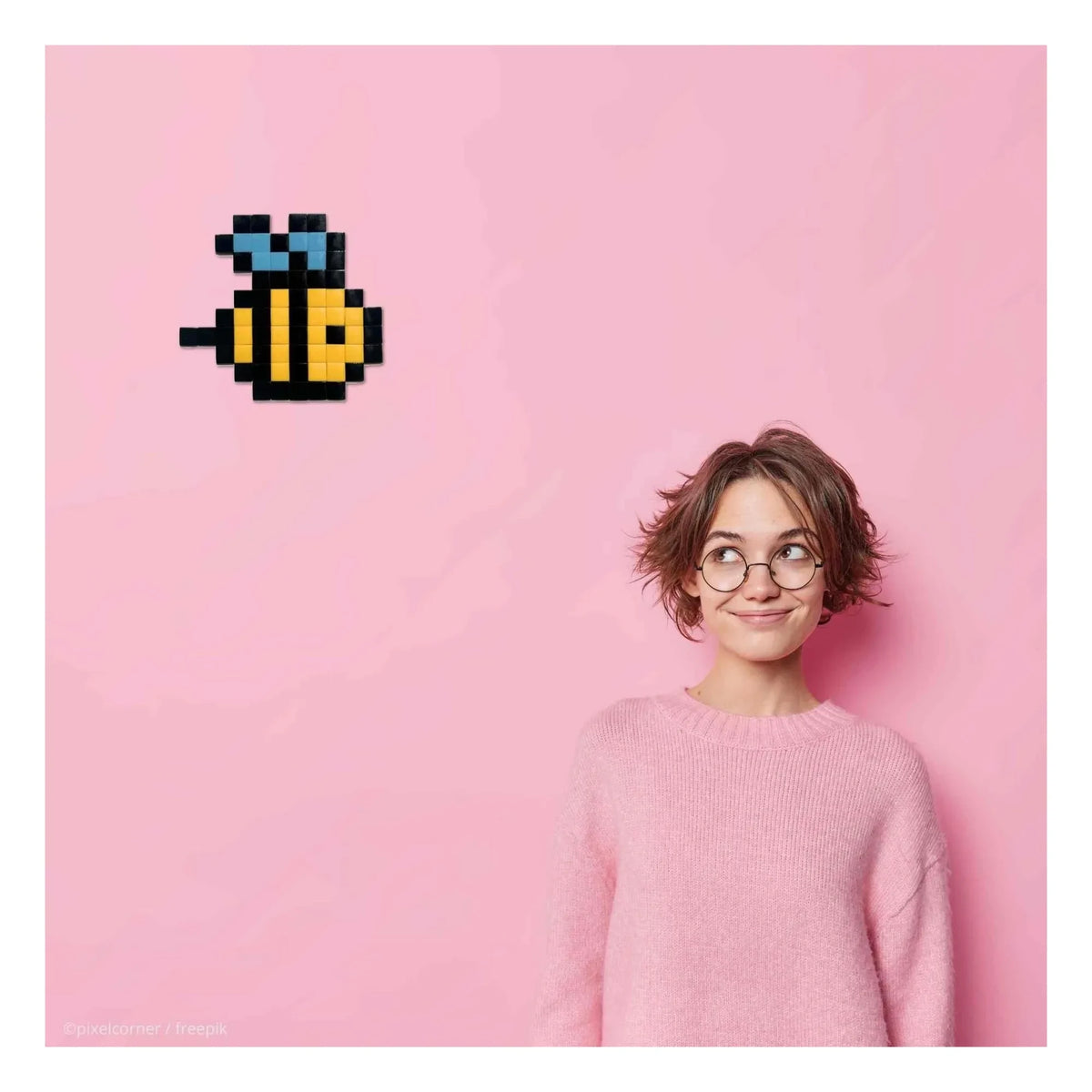 Pixel Corner - Pixel Art Kit - Save Bzzz | Yellow