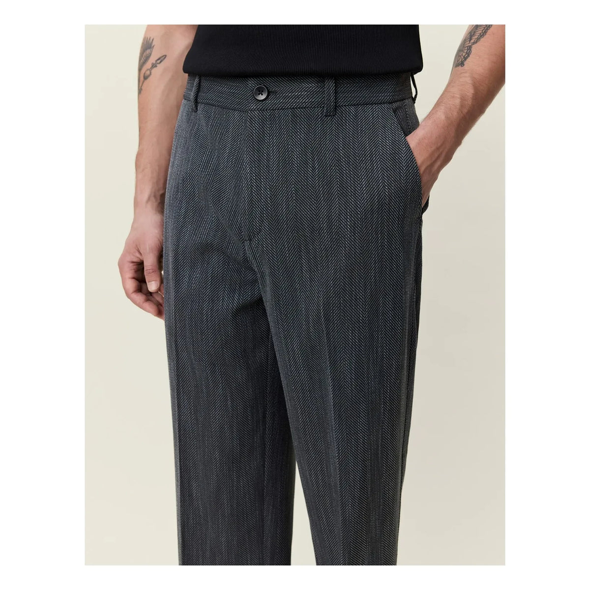 Les Deux - Houndstooth Pants | Dark Gray