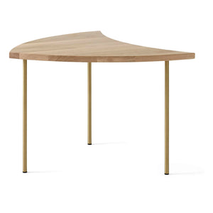 & Tradition - HM7 Pinwheel Coffee Table | Oak