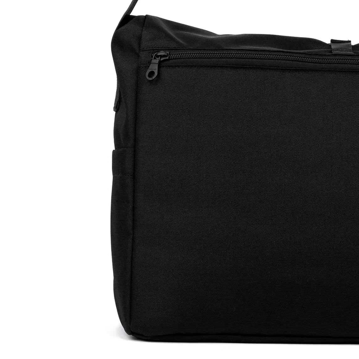 Sandqvist - Icon Messenger Bag | Black