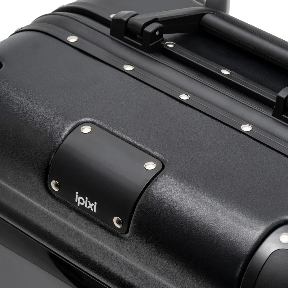 iPixi - Titan Large LED Screen Smart Special Edition Black Suitcase