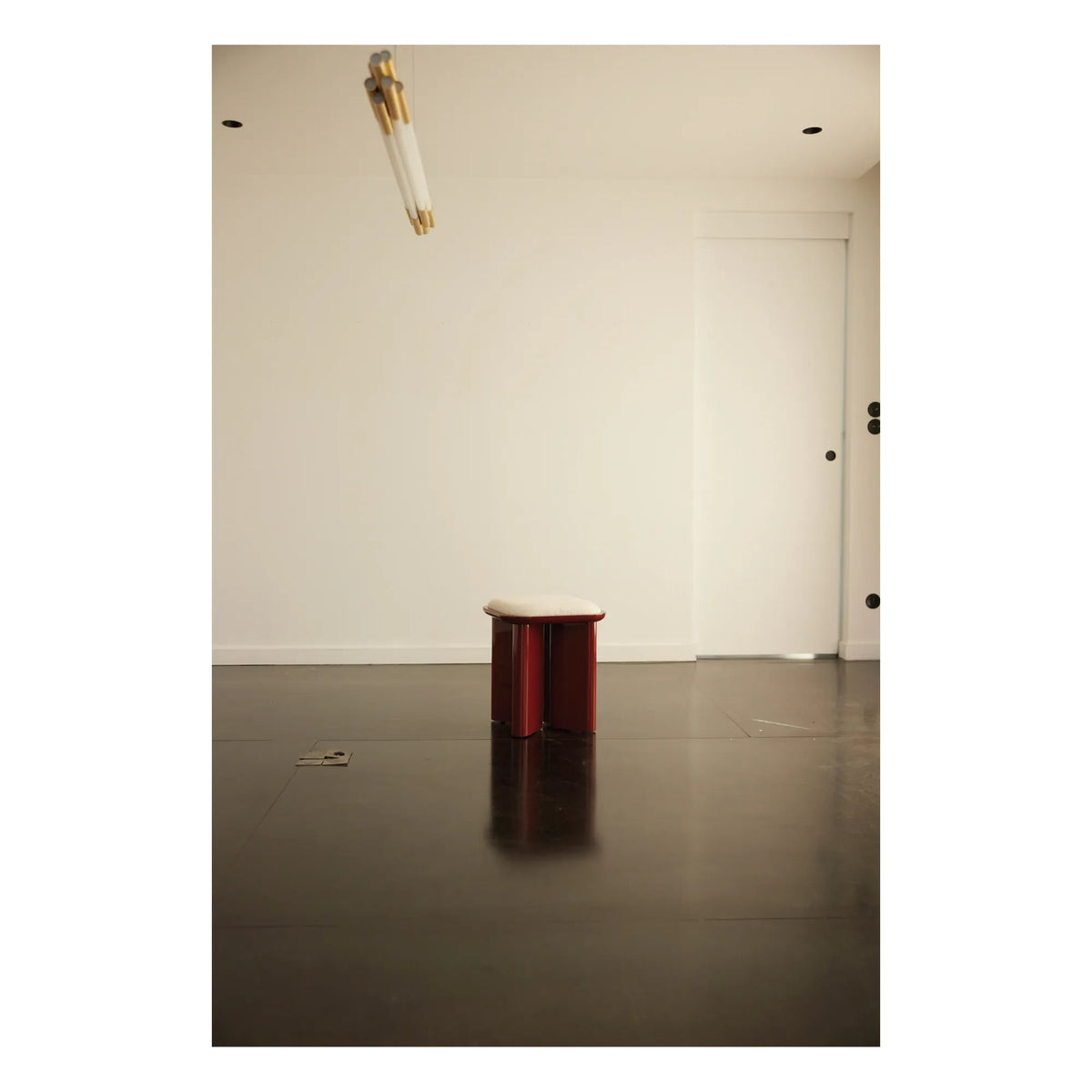 Gabrielle Paris - Lazarus Pouf | Burgundy