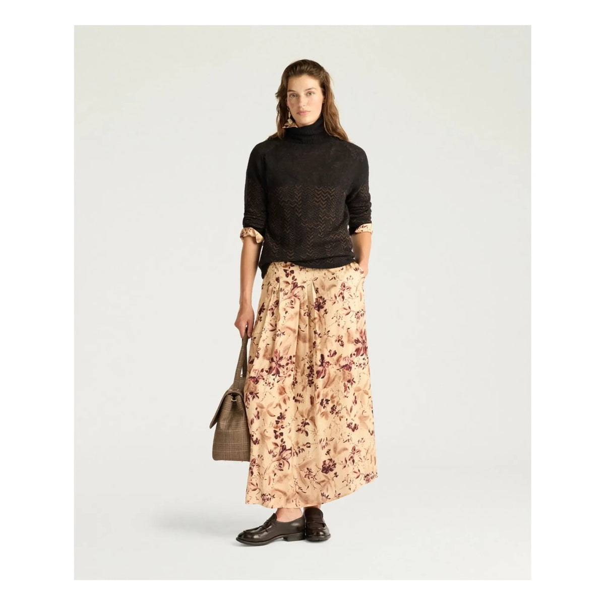Momoni - Twain Alpaca Sweater | Brown