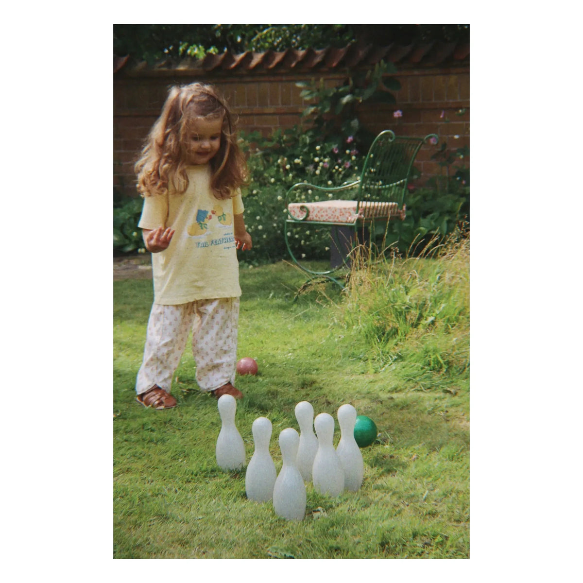 Konges Sløjd - Sparkling bowling game