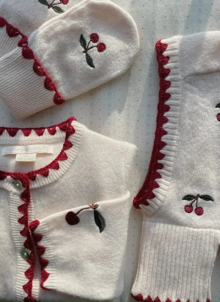 Konges Sløjd - Collette Cerises Wool Gloves | Ecru