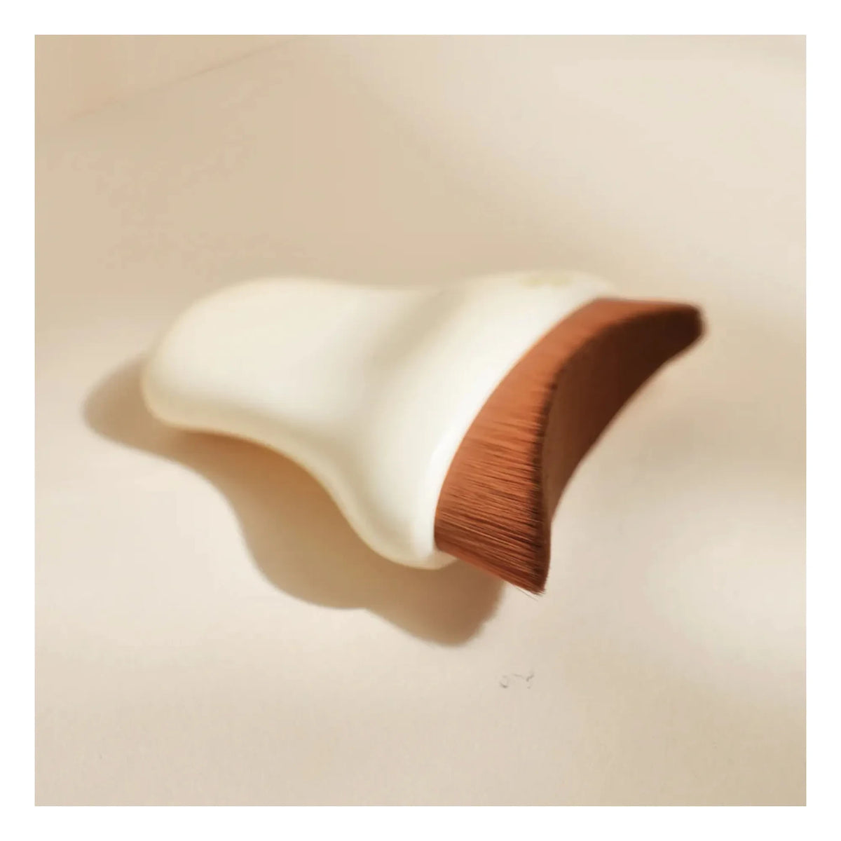 Bachca - Facial Drainage Brush | White