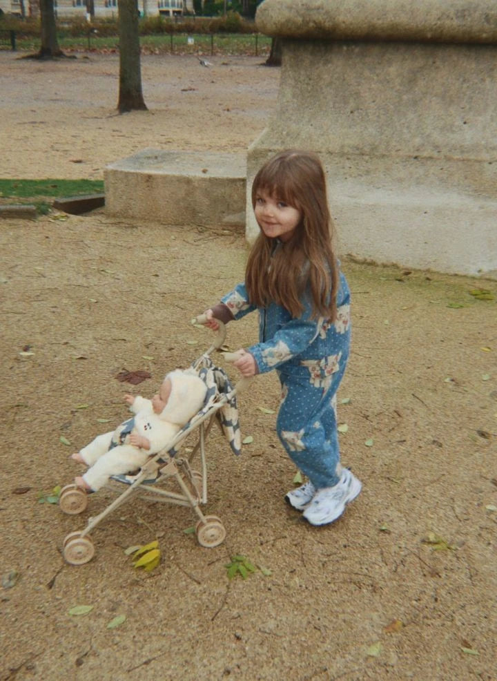 Konges Sløjd - Swan Doll Stroller