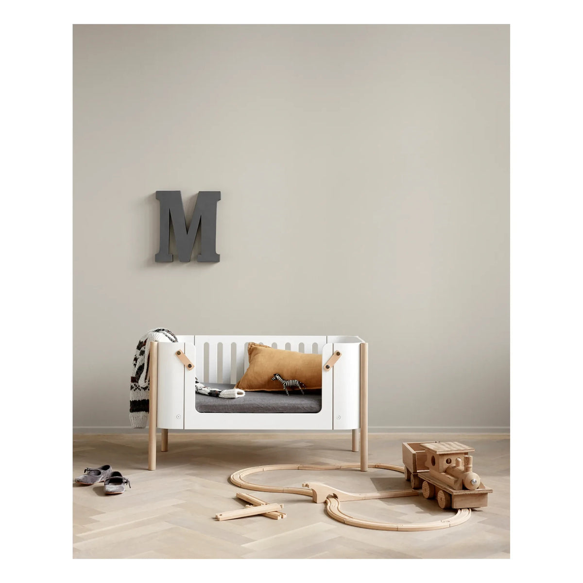 Oliver Furniture - Wooden Oak Bench | White