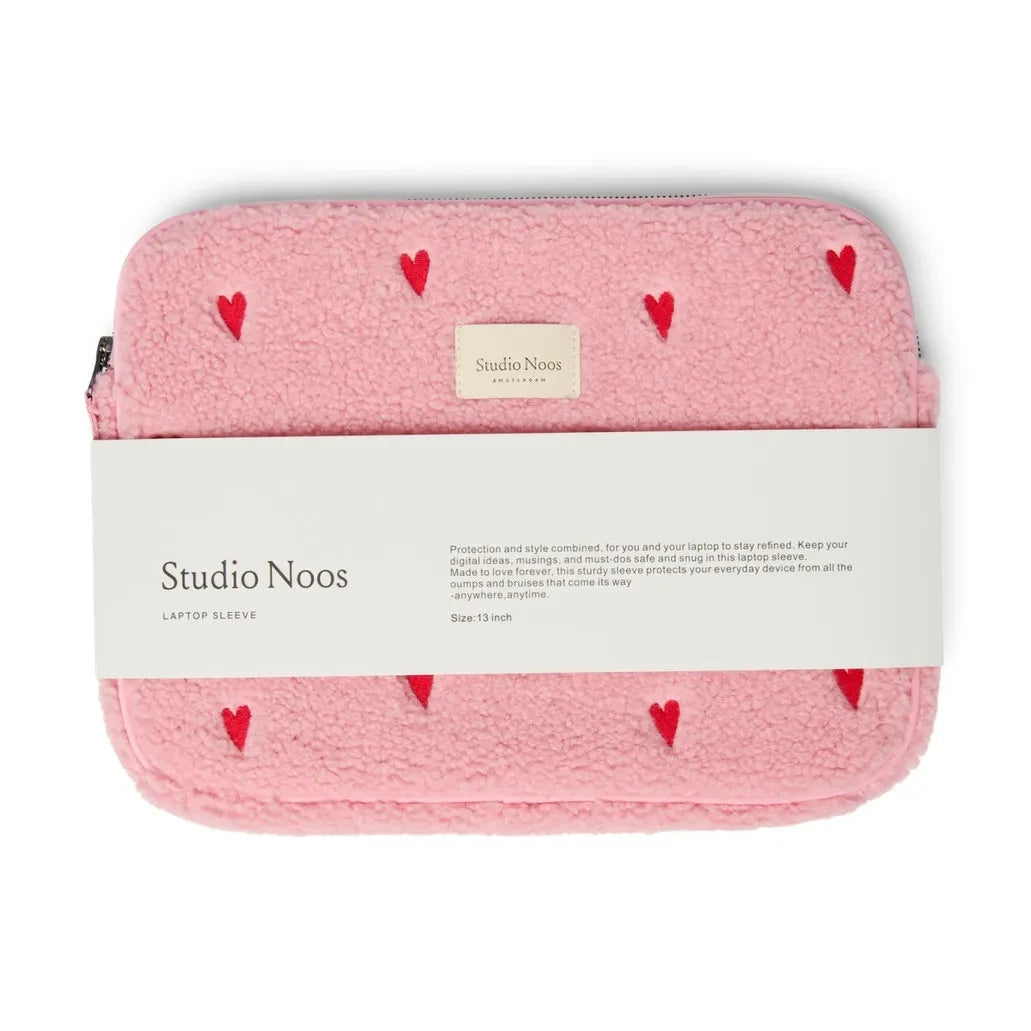 Studio Noos - Heart Laptop Case | Pink