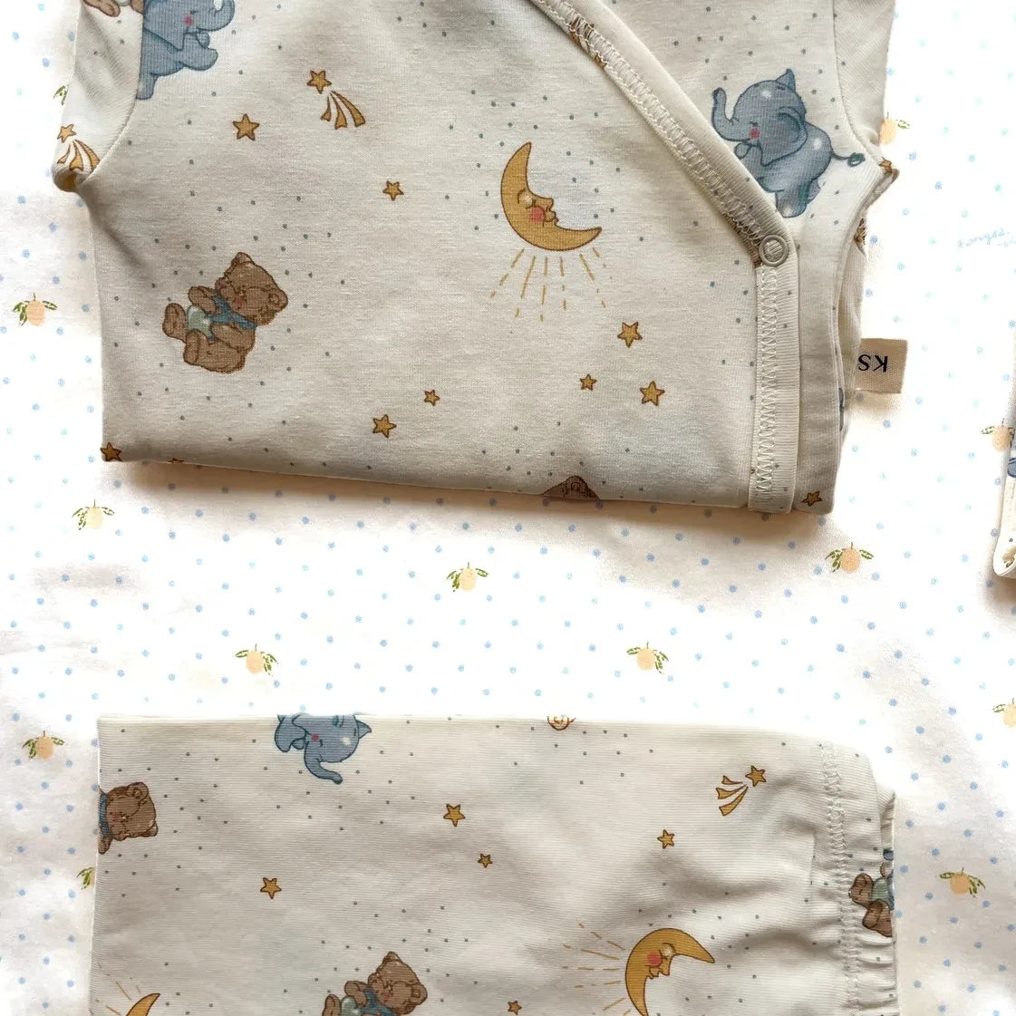 Konges Sløjd - Organic Cotton Teddy Bodysuit | Ecru