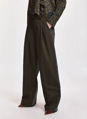 Essentiel Antwerp - Jean Krisp | Green