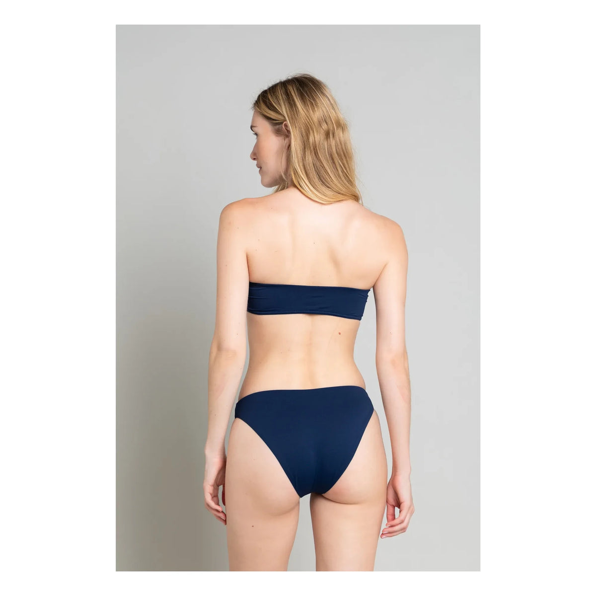 Smallable Woman - Lisa Low Cut Swimsuit | Navy Blue