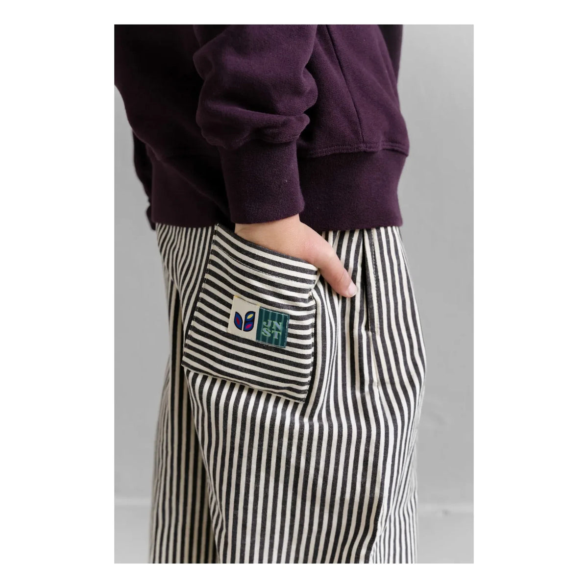 Jenest - Striped Pants | Burgundy