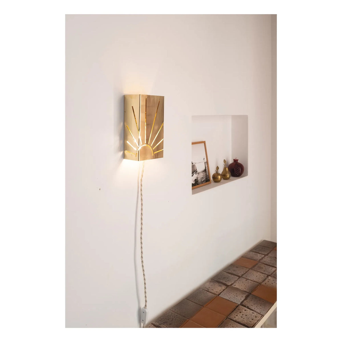 Honoré - Elbe Soleil wall lamp | Brass