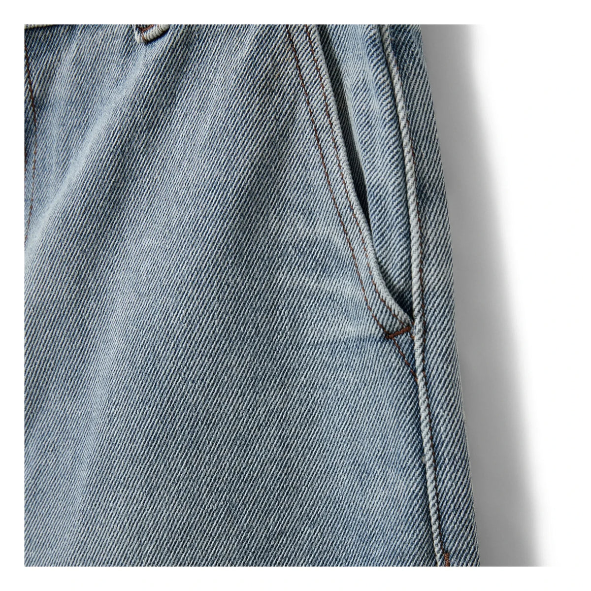 Sofie Schnoor - Jean Azzisy | Light Blue