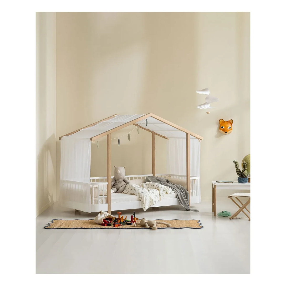 Oliver Furniture - Wood Mini+ cabin conversion kit, including junior kit | White