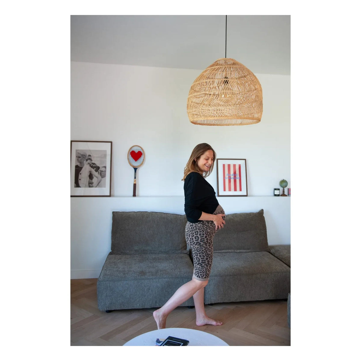 Mama Hangs - Top Mama Flow | Black