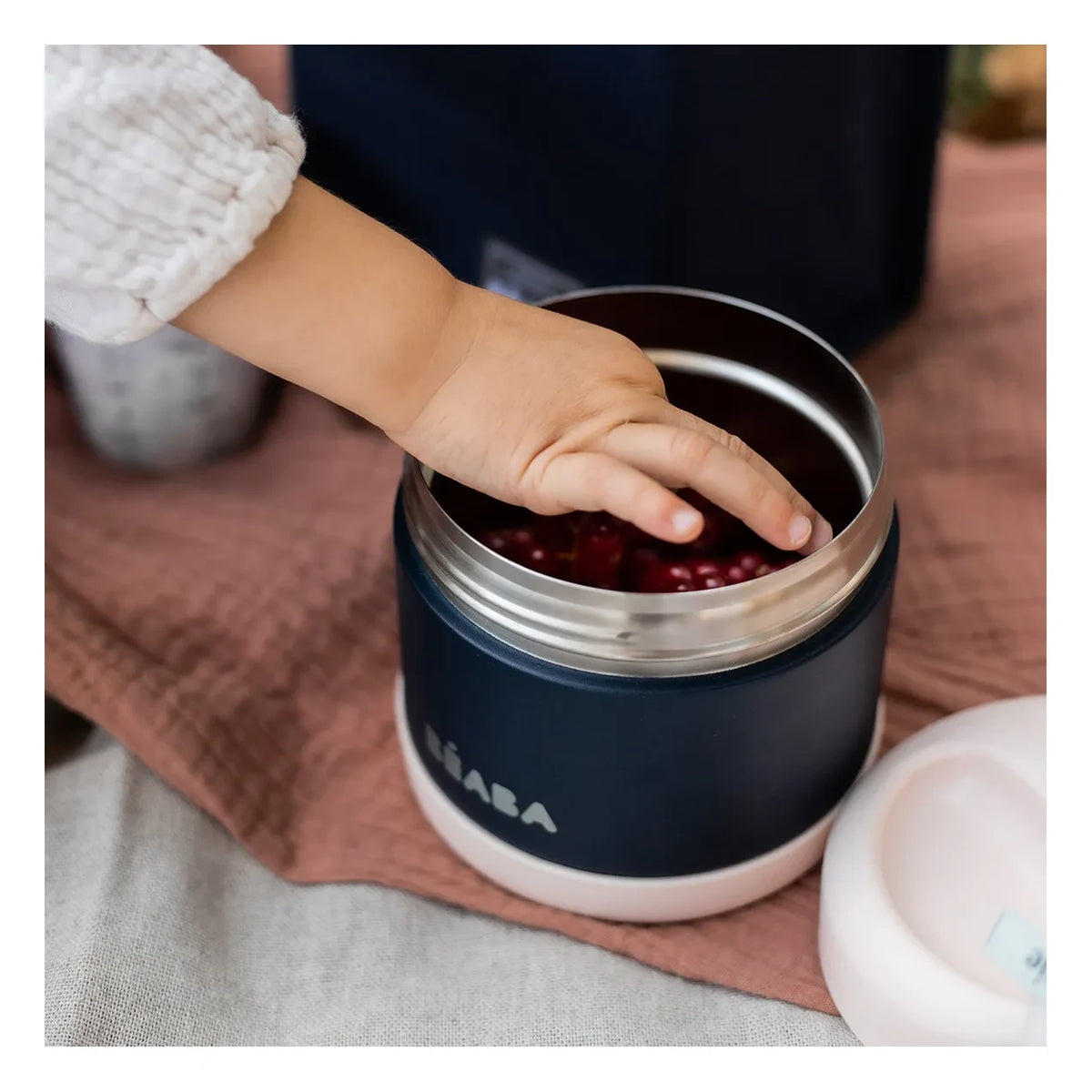Béaba - Insulated Stainless Steel Food Storage Container - 500 ml | Navy Blue