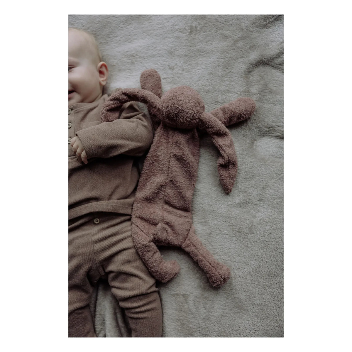 Flow - Milo plush toy | Chocolate