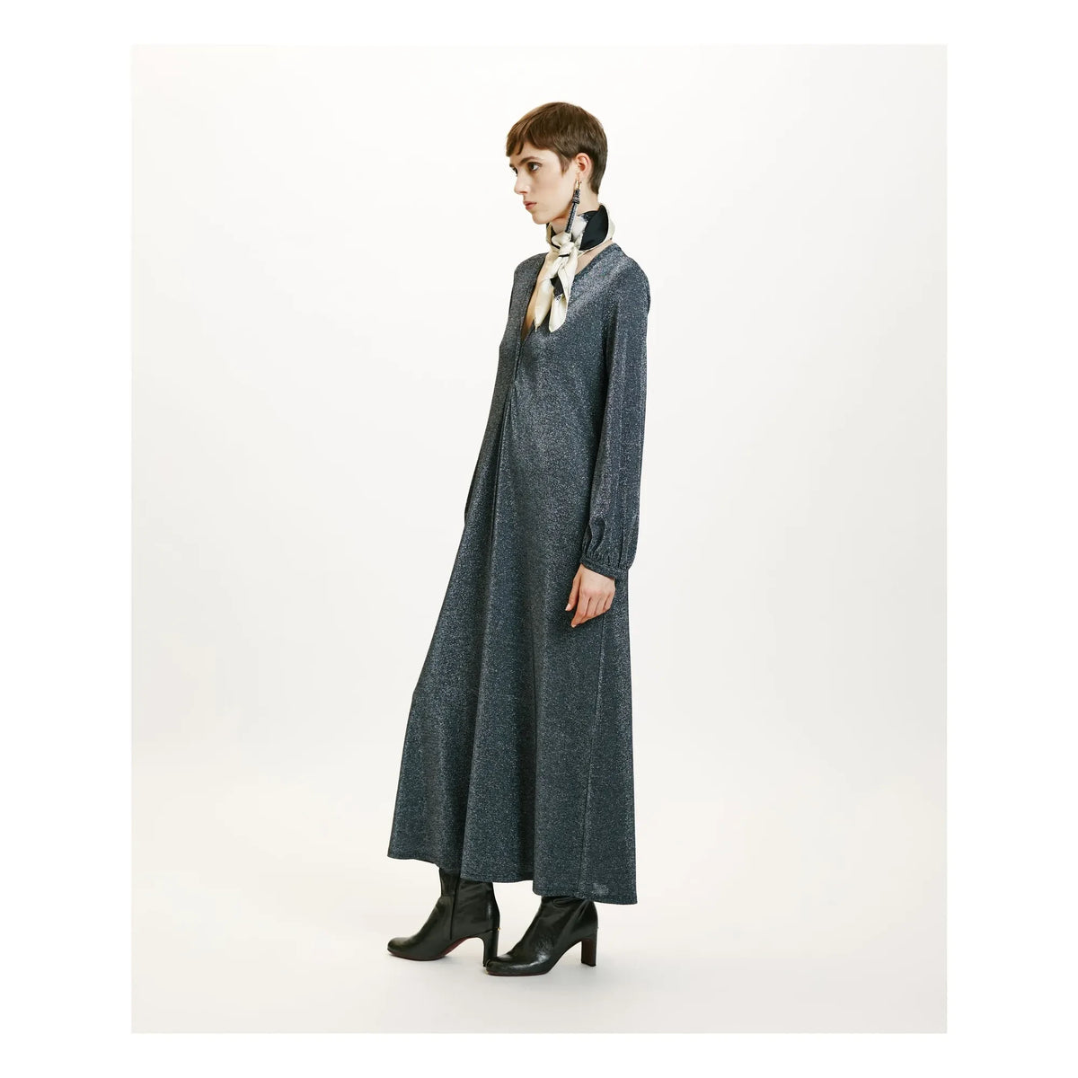 Momoni - Amede Metallic Dress | Silver Gray
