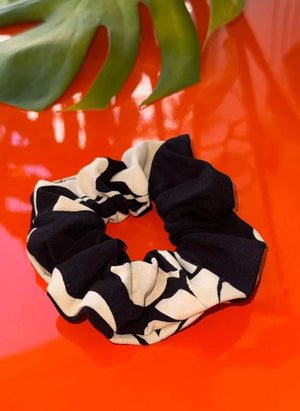 Paloma Collection - Tokyo Black Scrunchie | Black