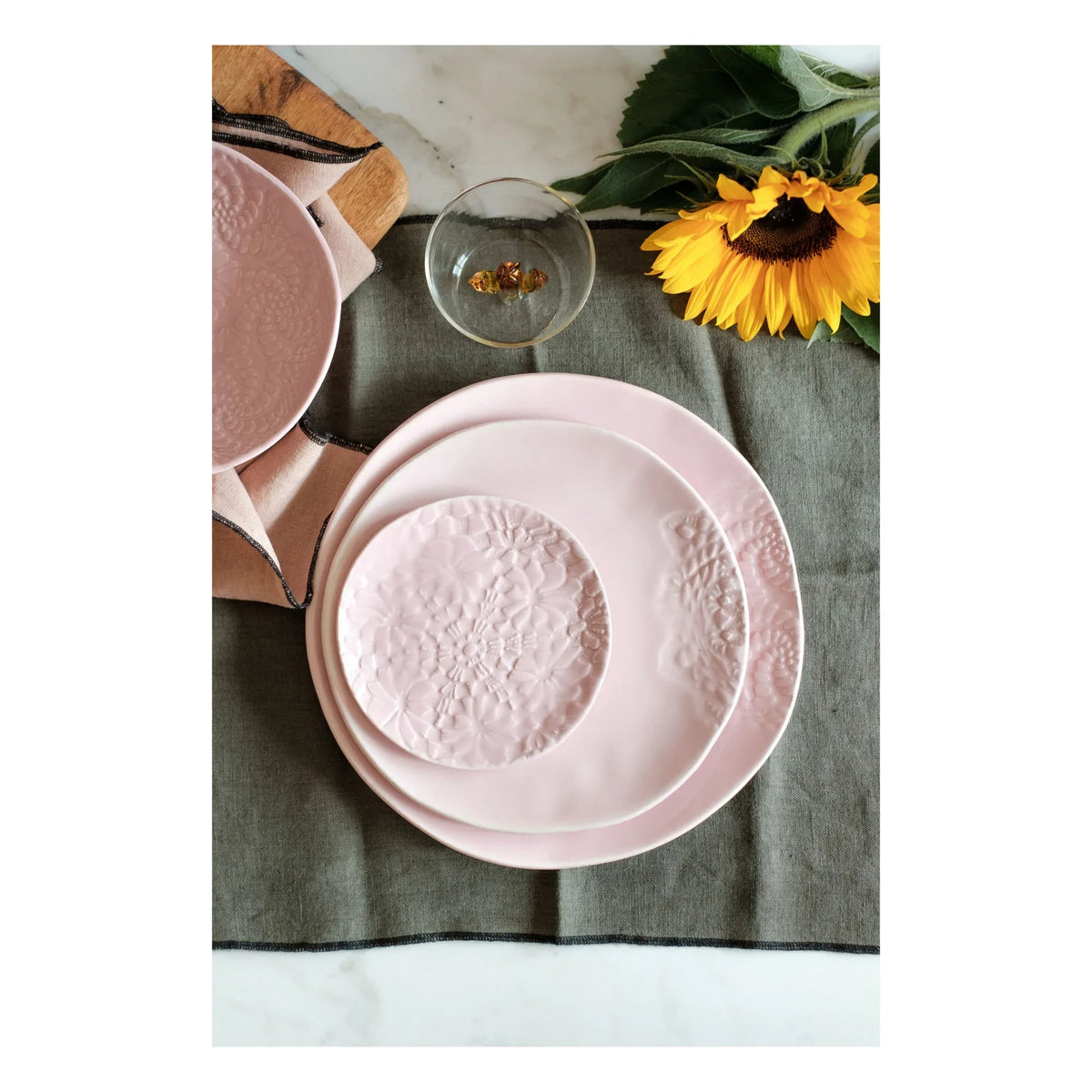 Maison Vessel - Blanca Tatoo Lace Plates - Set of 2 | Pale Pink