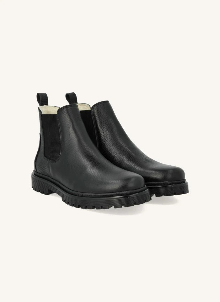 Angulus - Chelsea Boots | Black