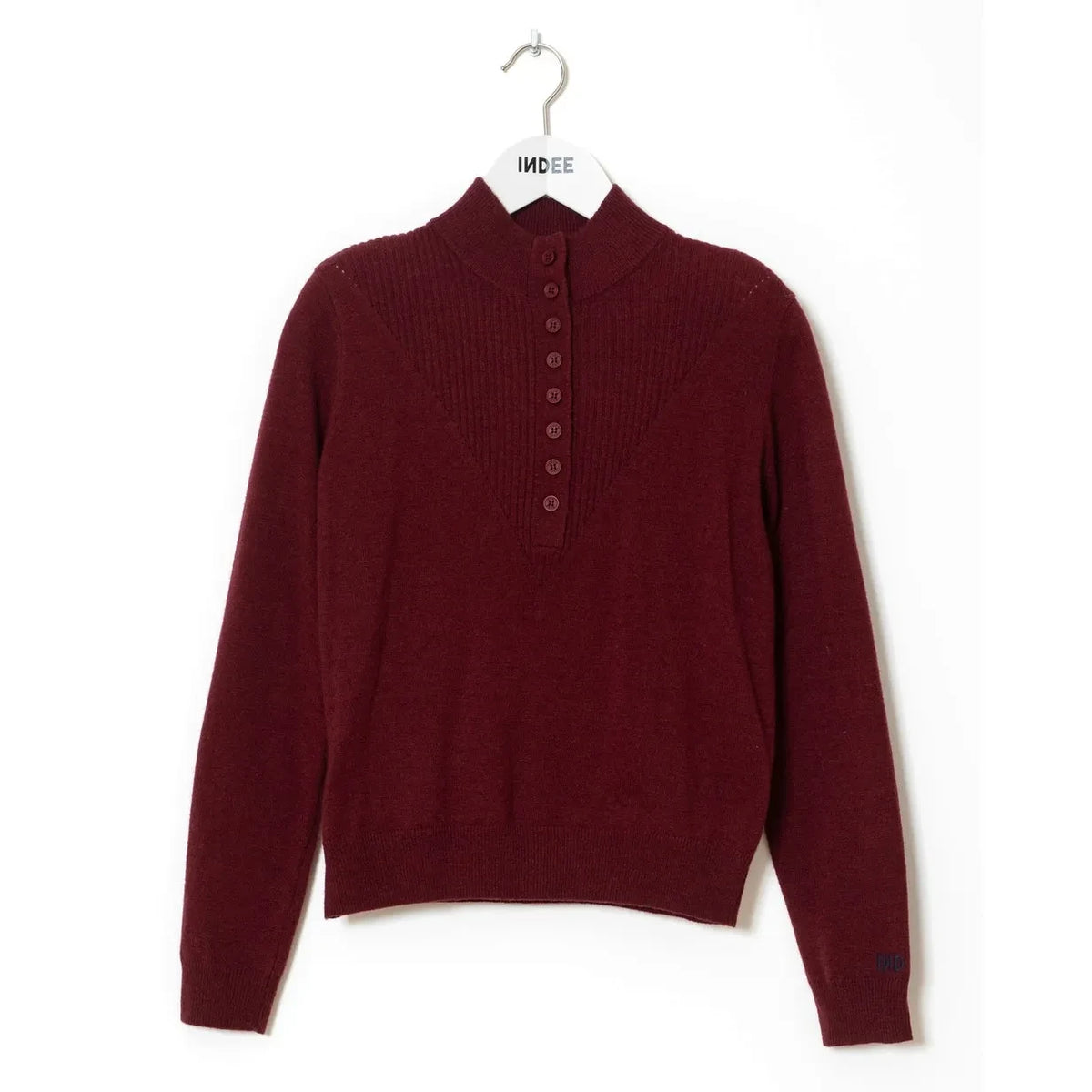Indee - Winter Wool Buttoned Sweater | Burgundy