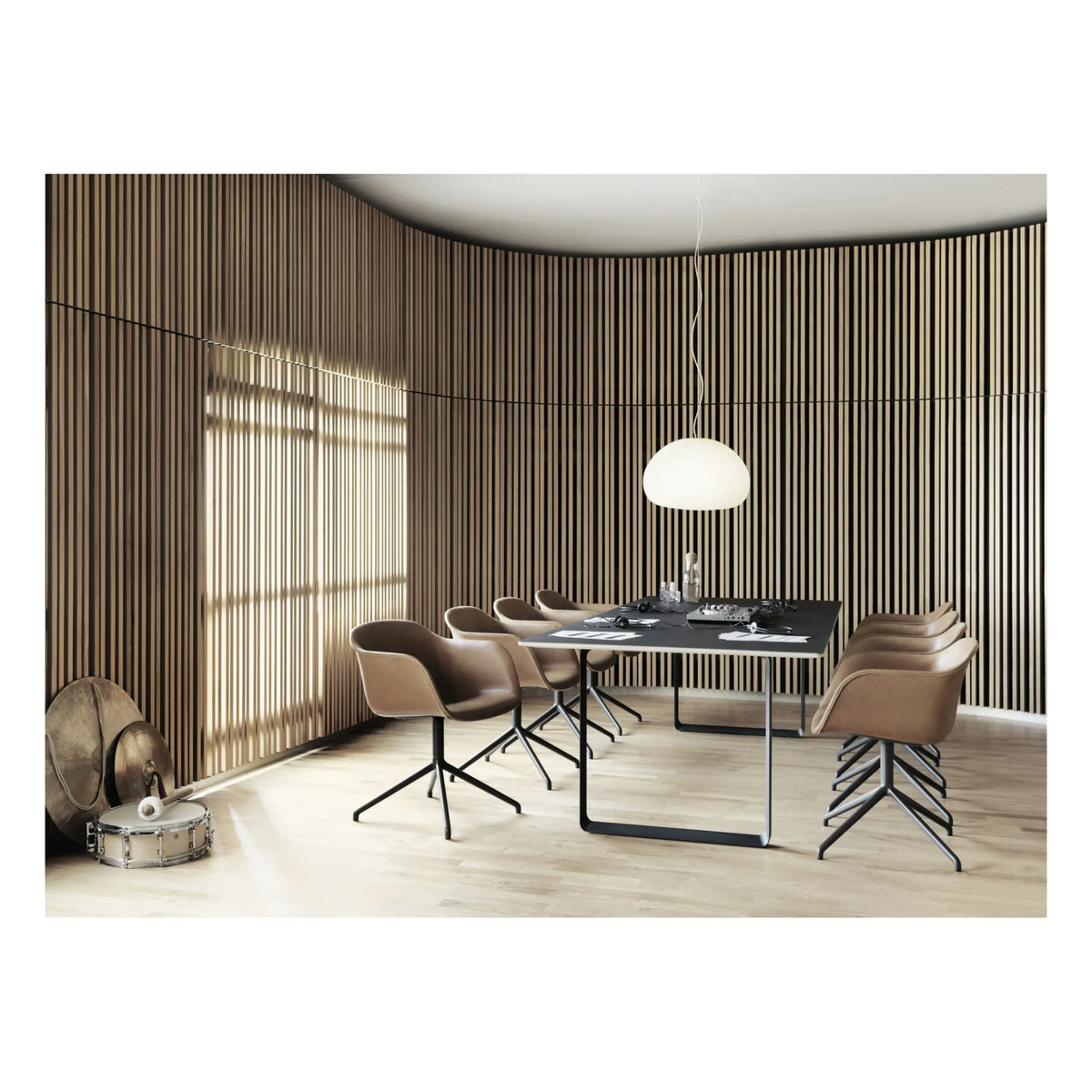 Muuto - Armchair with Fiber Leather | Cognac