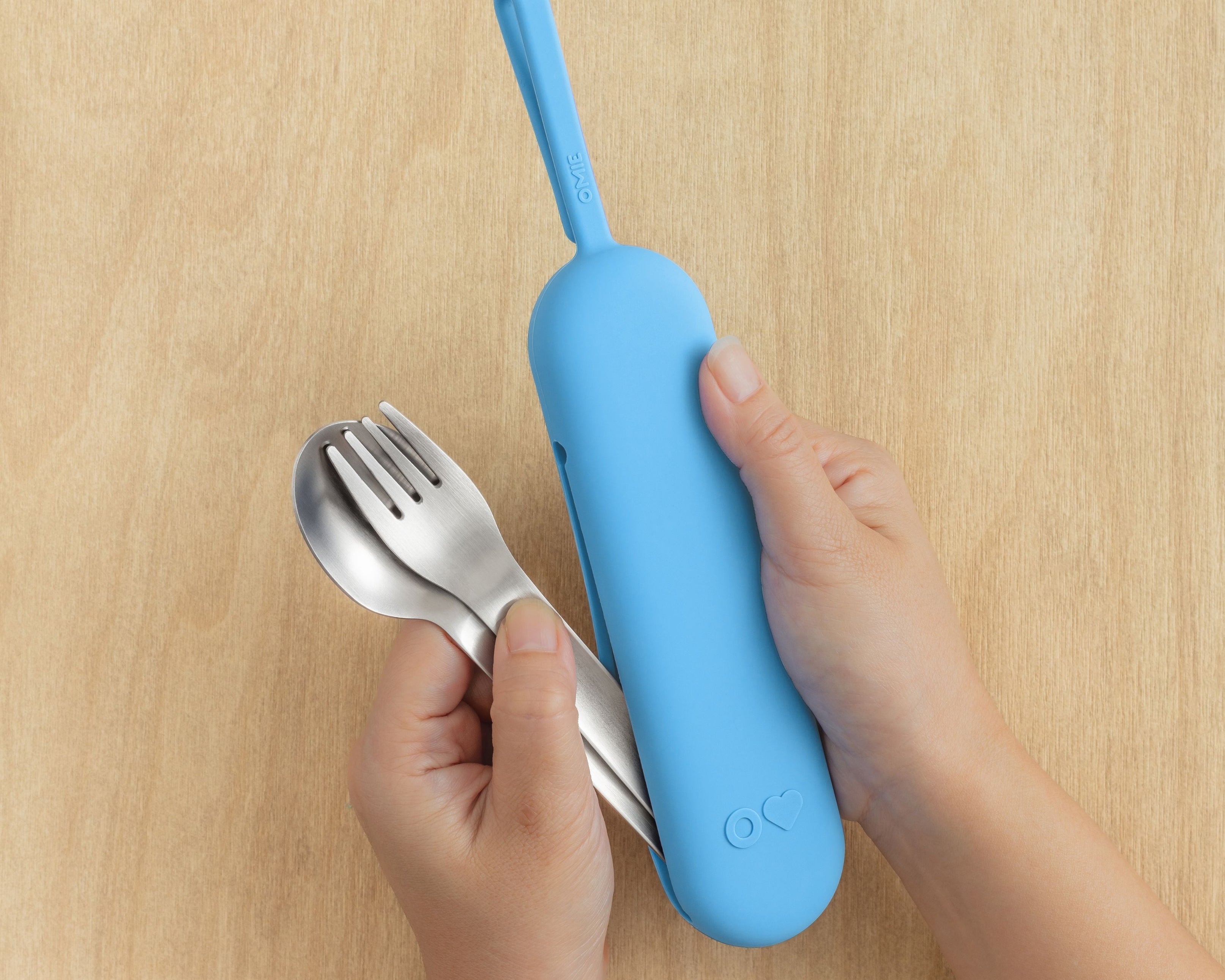 Omiebox - OmiePod UP Azure Silicone Fork and Spoon Set