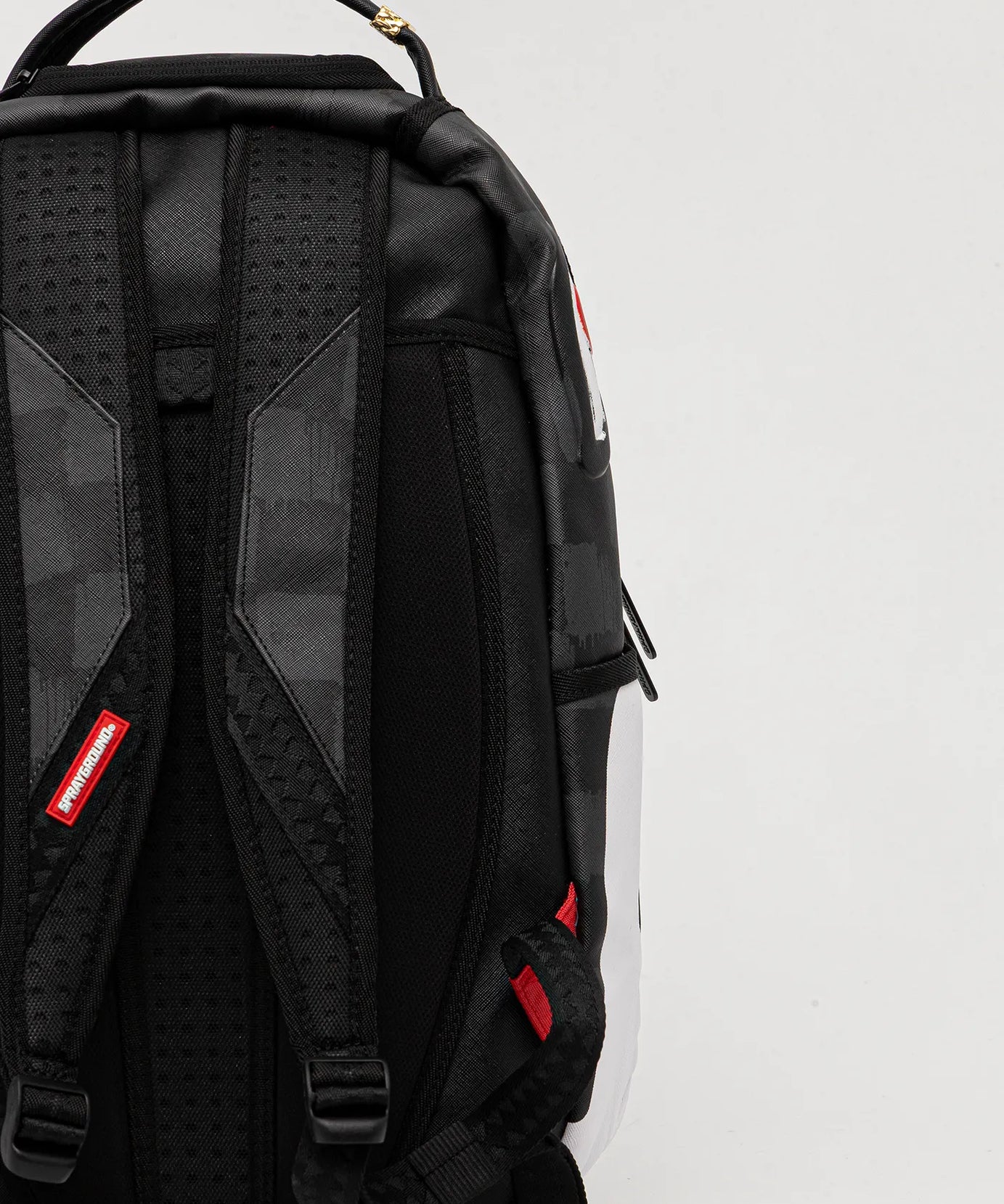 Sprayground - Snoopy Painting Shark Dlxsv Backpack