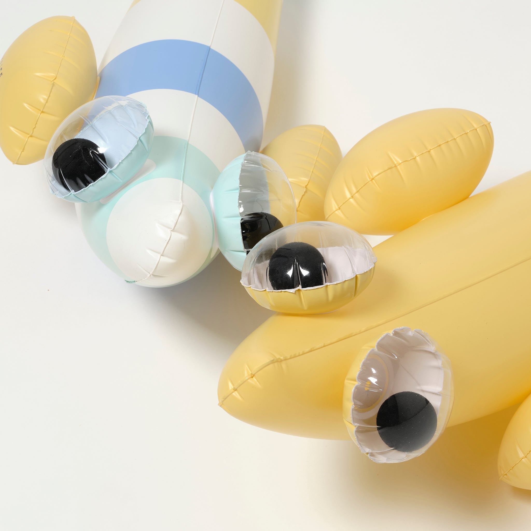 Sunnylife - Balık Finn Inflatable Sea and Pool Swimming Accessory