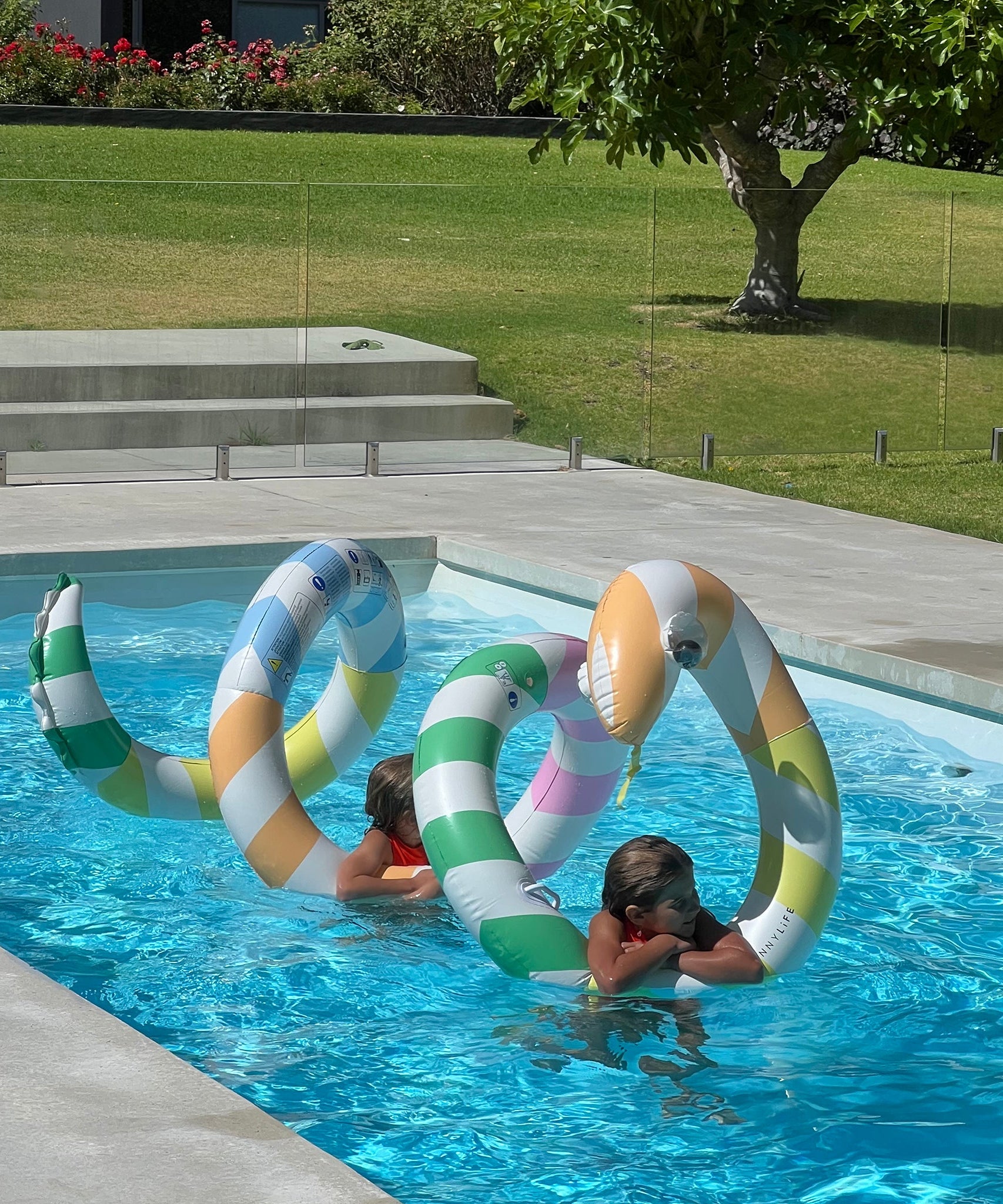 Sunnylife - Giant Snake Inflatable Pool Fun and Bed
