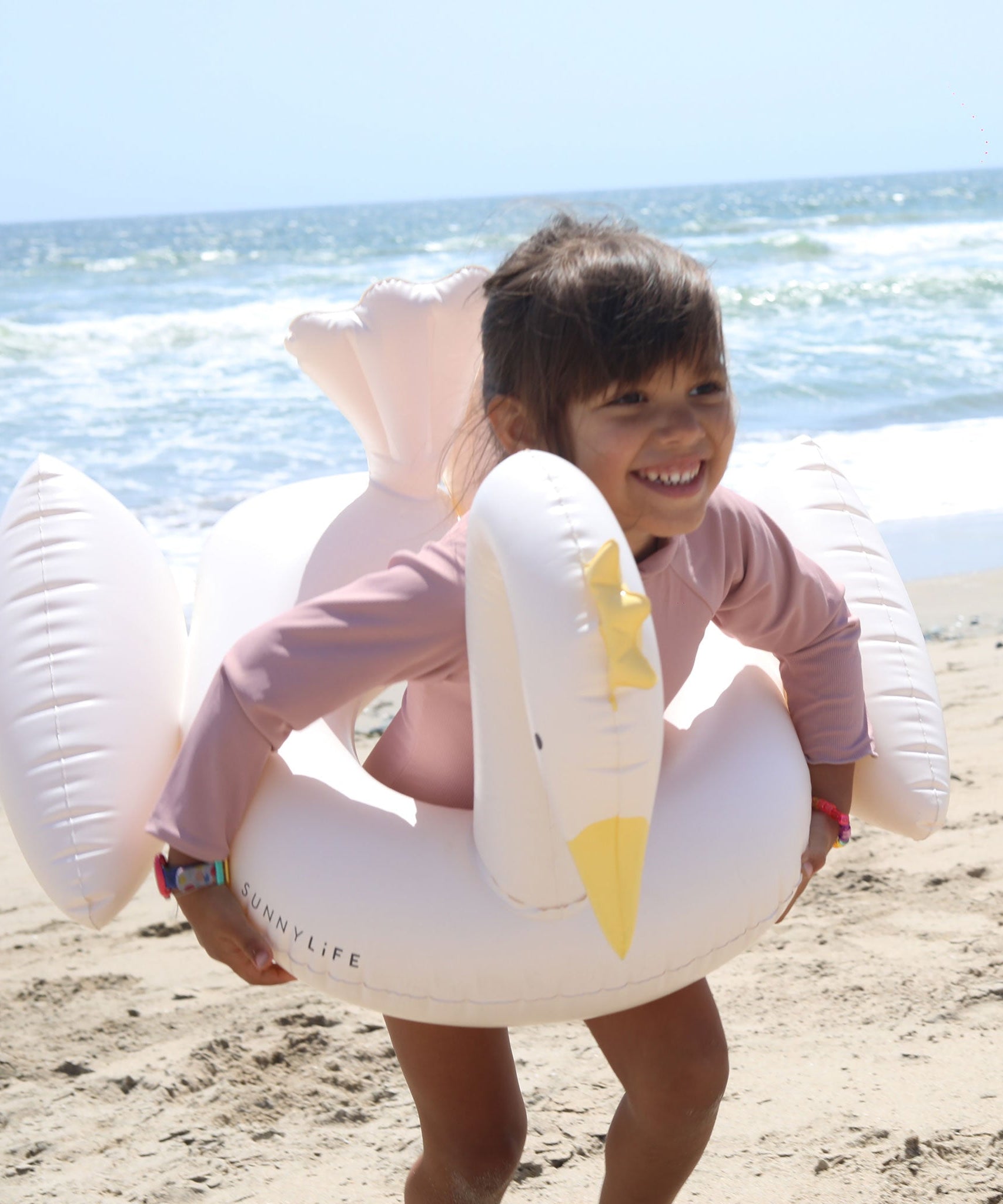 Sunnylife - Princess Swan Children's Inflatable Sea and Pool Float