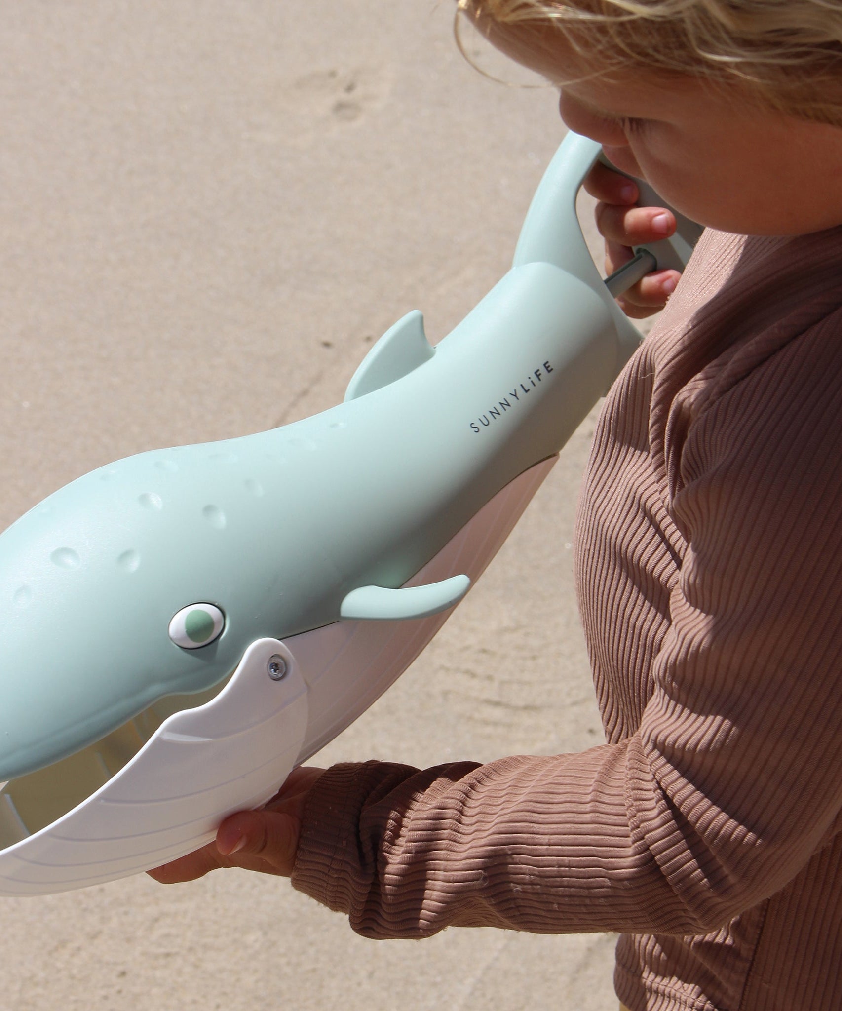 Sunnylife - Whale Green Sand Collection Toy