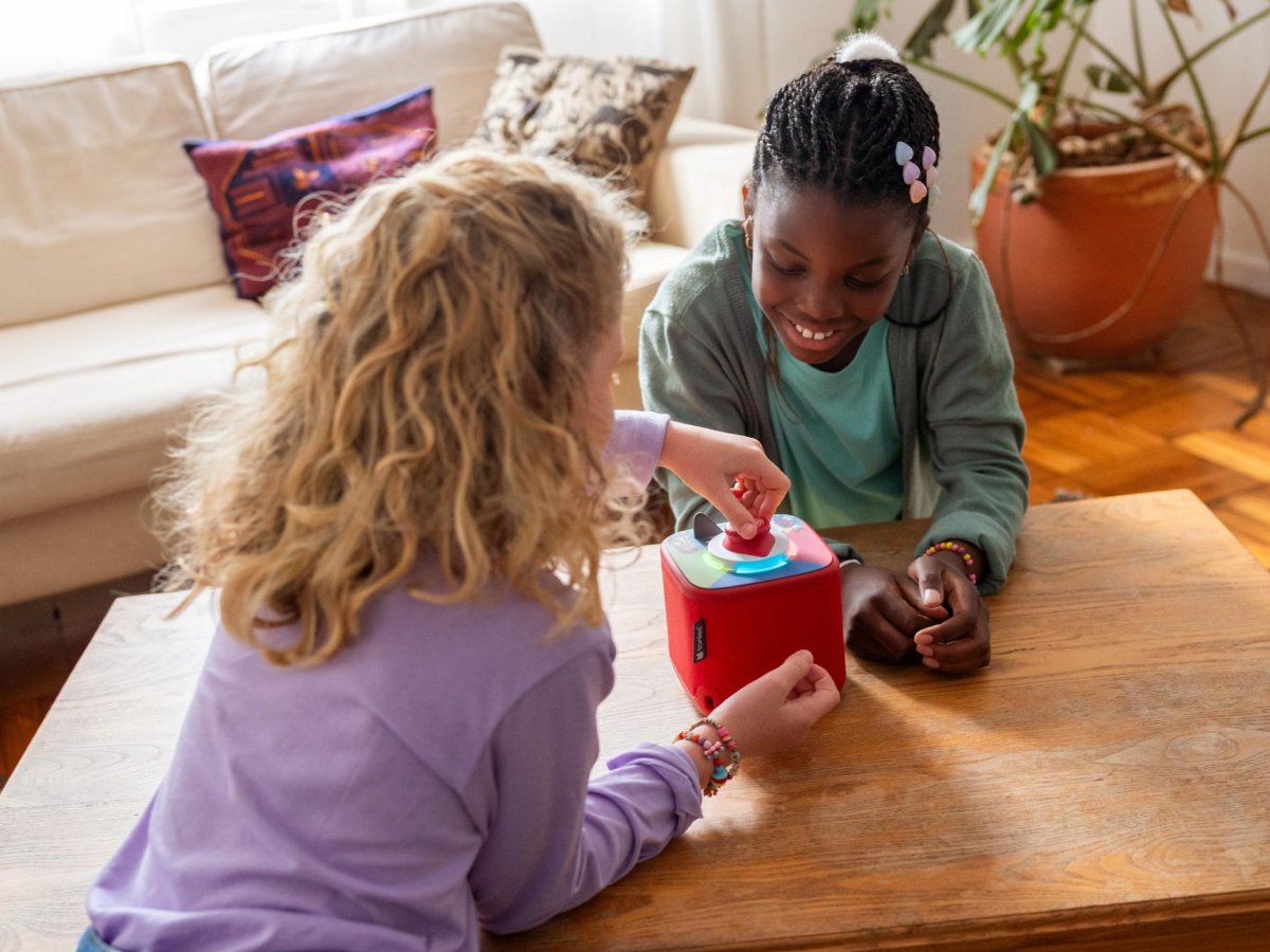 Tonies - Tonieplay Mysterious Mavericks English Toniebox2 Game